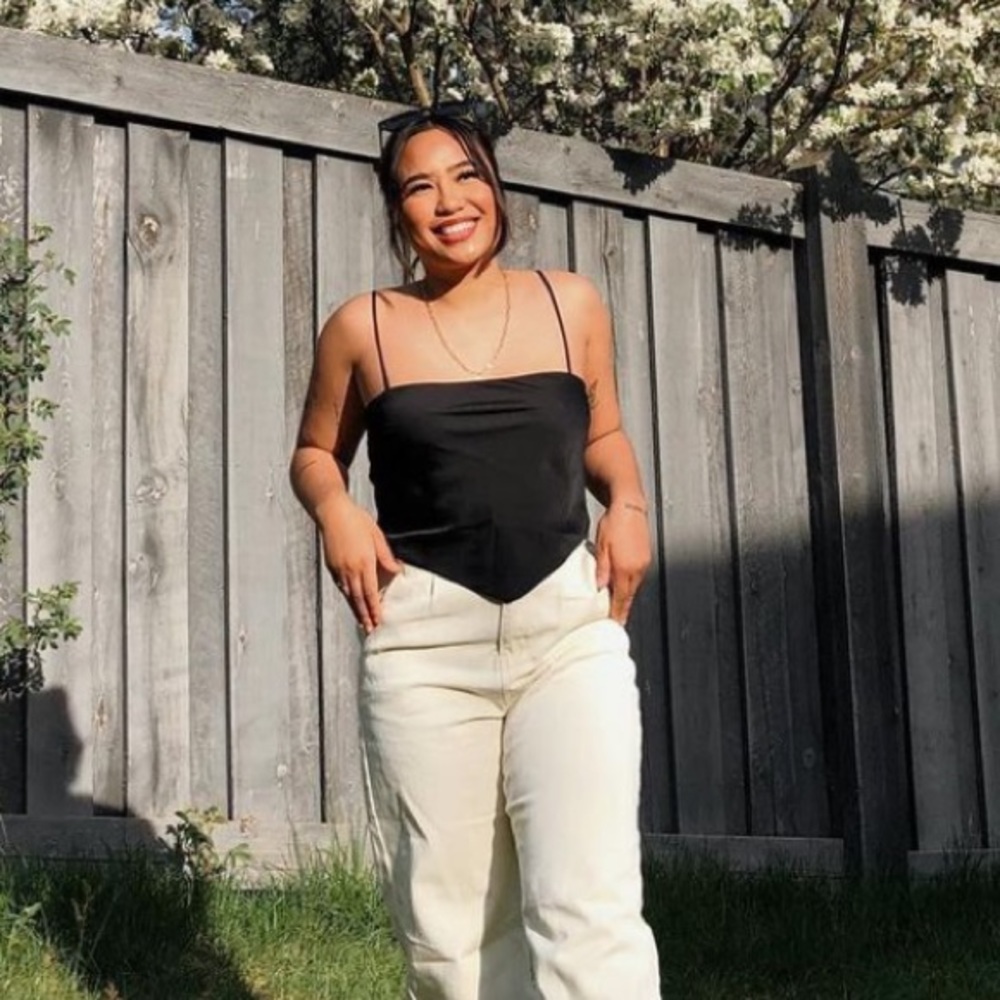 Aritzia elektra camisole